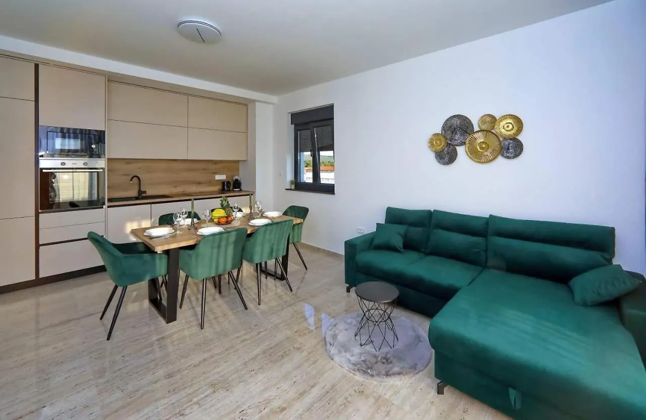 Sunny Oasis Apartment Bibinje
