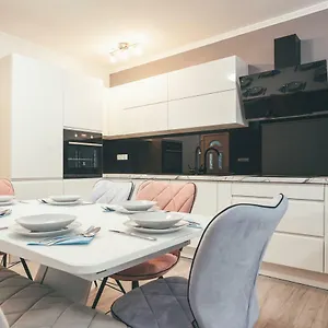  Apartman Js